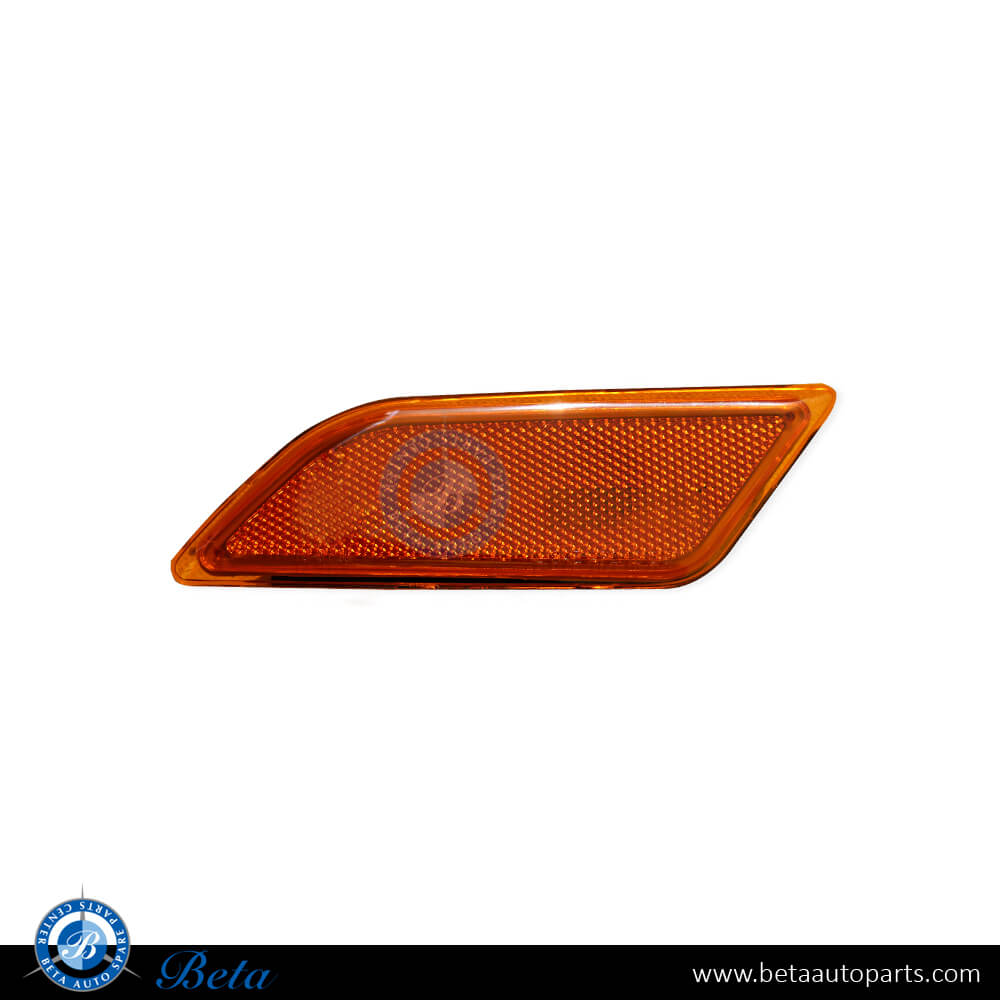 Left Side Front Bumper Reflector for Mercedes C-Class W204 2011-2014 models, Part Number 2049067301 Left Side Front Bumper Reflector for Mercedes C-Class W204 2011-2014 models, Part Number 2049067301
